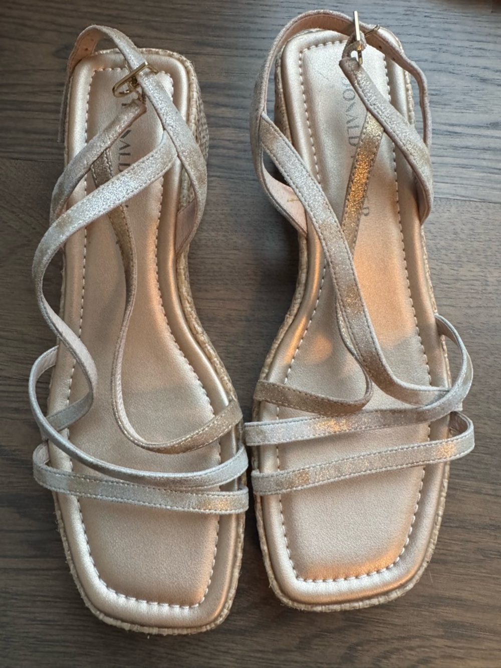 New No Box Donald Pliner Rosalie Metallic Strappy Sandals